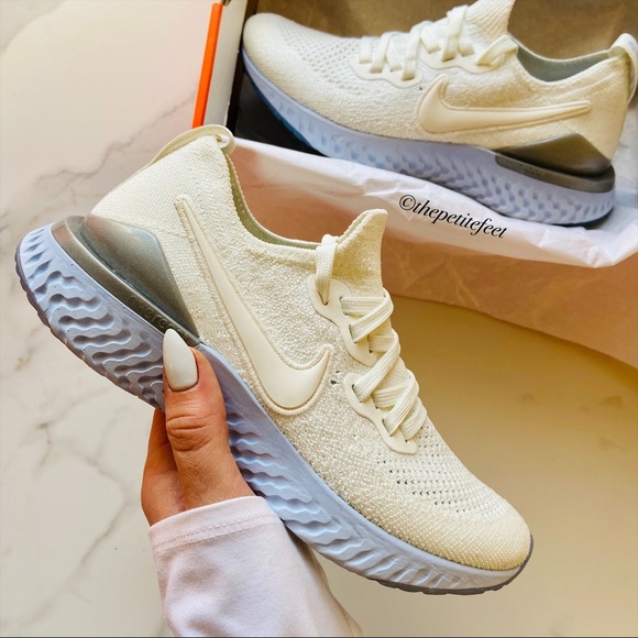 nike epic react flyknit 2 sail